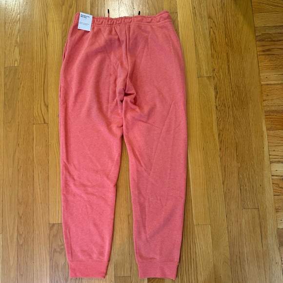 Nike Joggers - Picture 3 of 3